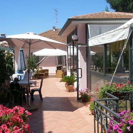 Hotel Athena Spoleto Exterior photo