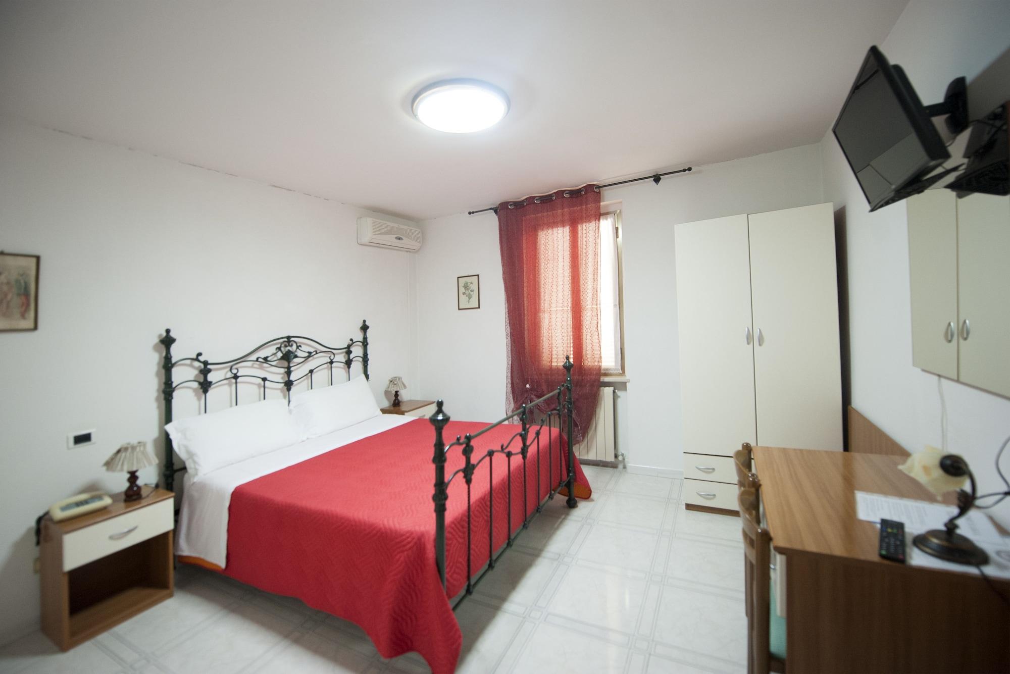 Hotel Athena Spoleto Exterior photo